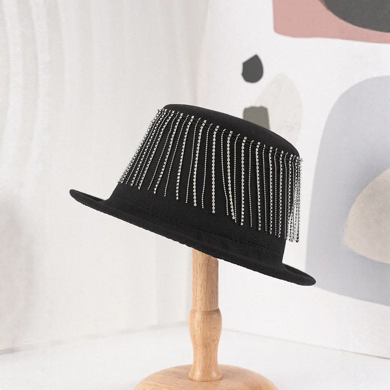 Vintage felt high-top hat with chain tassels rhinestone decorations, unique design, exquisite fashionable for autumn and