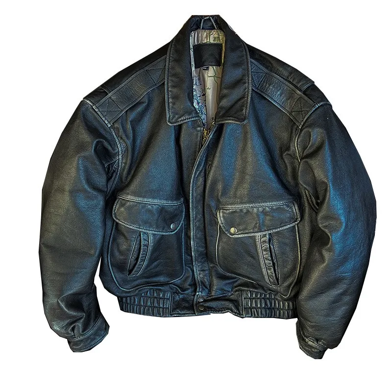 The new leather made of top-grain cowhide is a casual motorcycle with hand-stitched colors