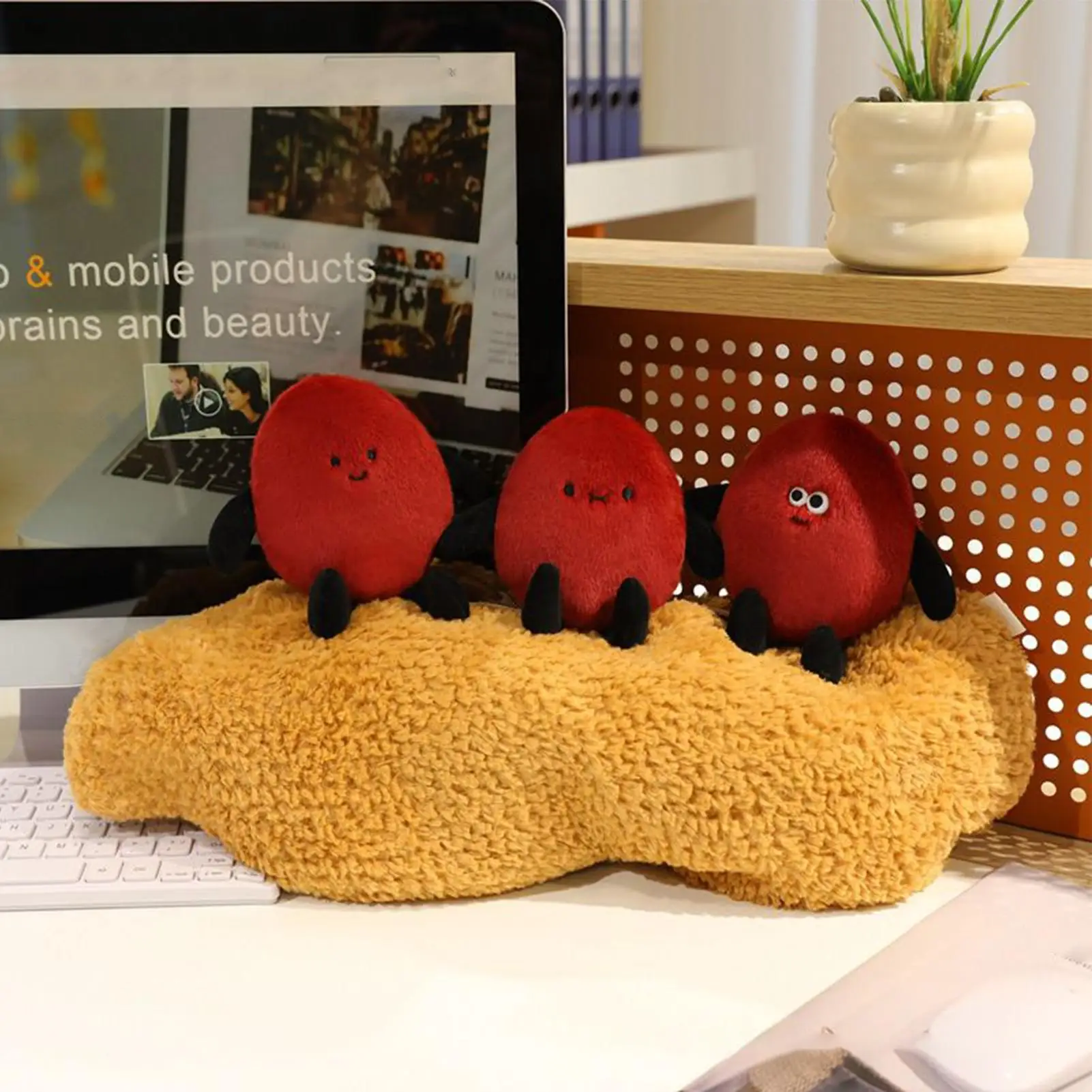 

ForJellycat Nut Shaped Pillow Nut Throw Pillow Stuffed Plush Decor Cute Soothing Companion Cushion Decoration For Living Room