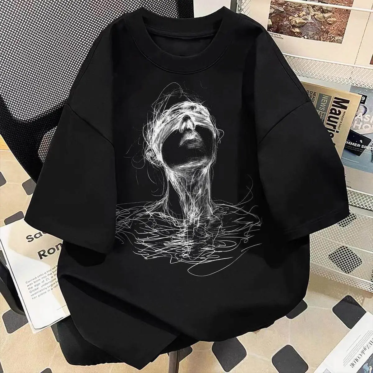 2026 Men Women Heavyweight Cotton Tee Hand Drawn Sketch Character Print Loose Summer Couple Short Sleeve T-Shirt