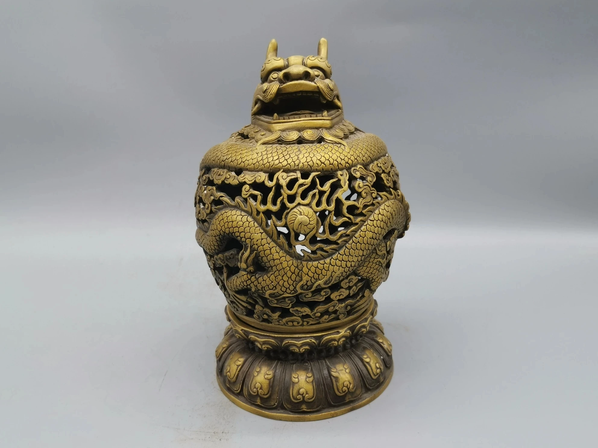 

Fashion Chinese Exquisite Copper Disc Dragon Incense Burner Crafts Statue Ornaments Iiving Room Decoration Home Gift