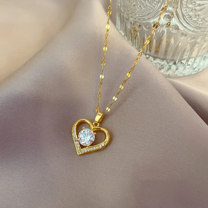 Gorgeous Heart Shape Simple Copper Inlaid Zirconia Pendant Necklace Women Men Fashion Stainless Steel Chain Anniversary Gift