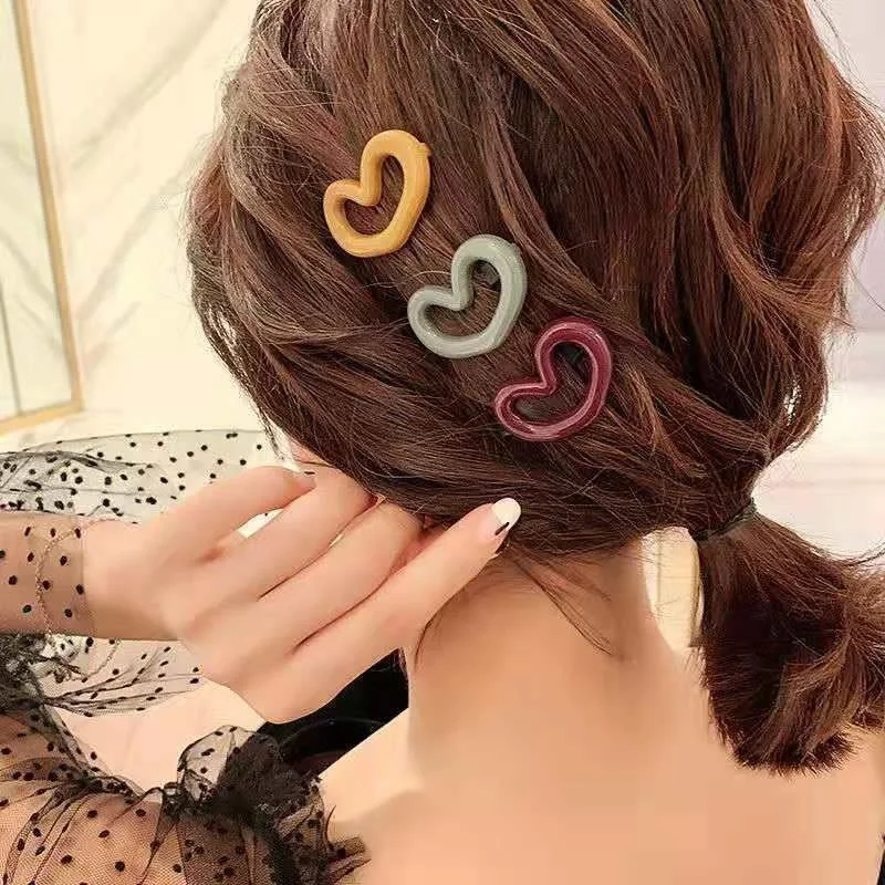Simple Love Heart Hairclip Sweet Small Bangs Buckle Korean Women Girls Hairpin Barrette Hair Clips Headdress Hair Accessories image 4