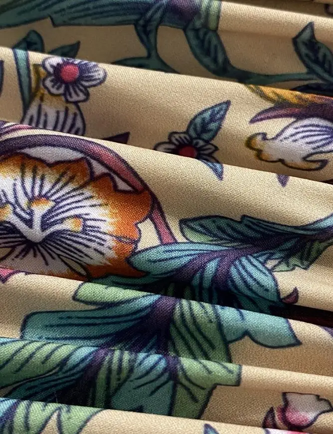 Printed high waisted elastic shirt shorts for women's fashionable and casual floral vacation shorts, new for summer 2025