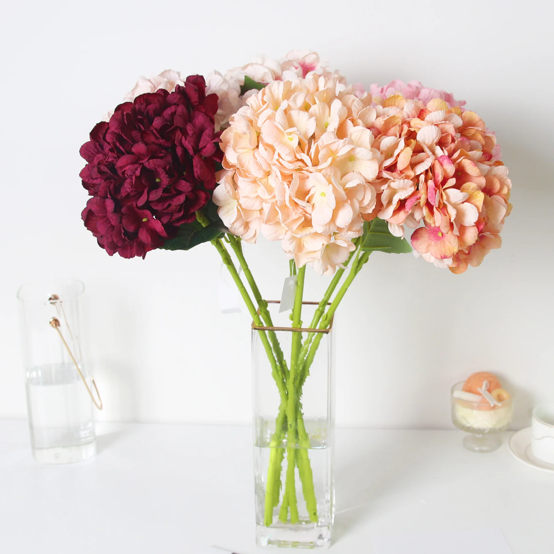 

Large Hydrangea Flower Artificial Silk Flowers Bouquet for Wedding Event Decor Bride Fake Floral Hydrangea Home Party Layout