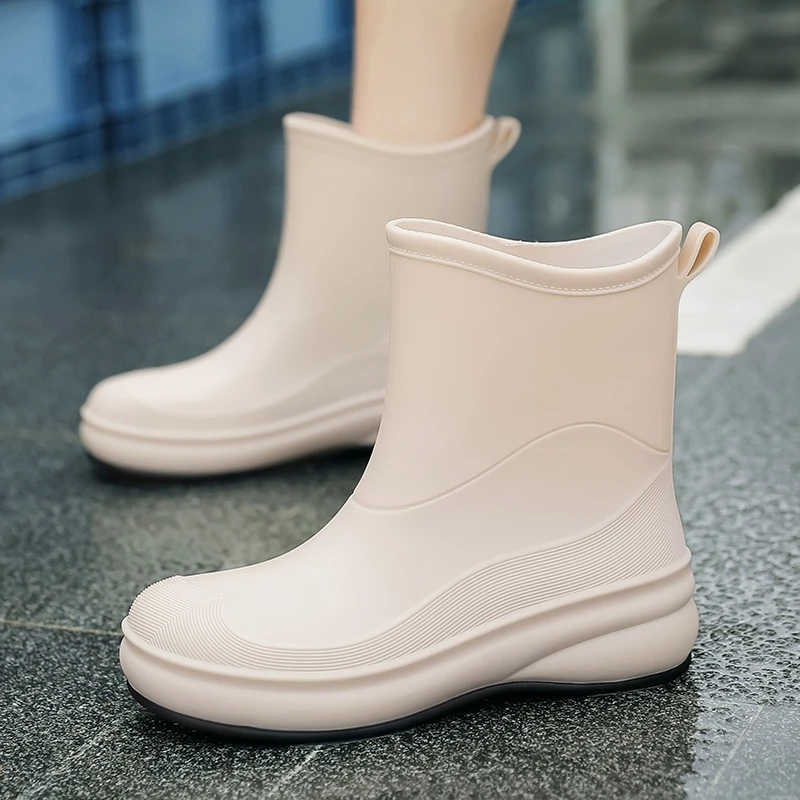 Women's Mid-Calf Rain Boots Fall Outdoor Waterproof Non-Slip Soft Bottom Work Boots Kitchen Labor Protection Rubber Boots