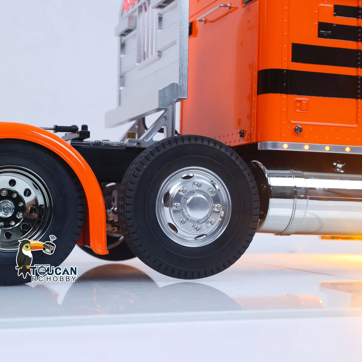 

56344 8X4 1/14 TAMIYA RC Tractor Truck Grand Hauler TOUCAN Mid Lift Axle Chassis Suspension Smoke Unit Remote Control Vehicle