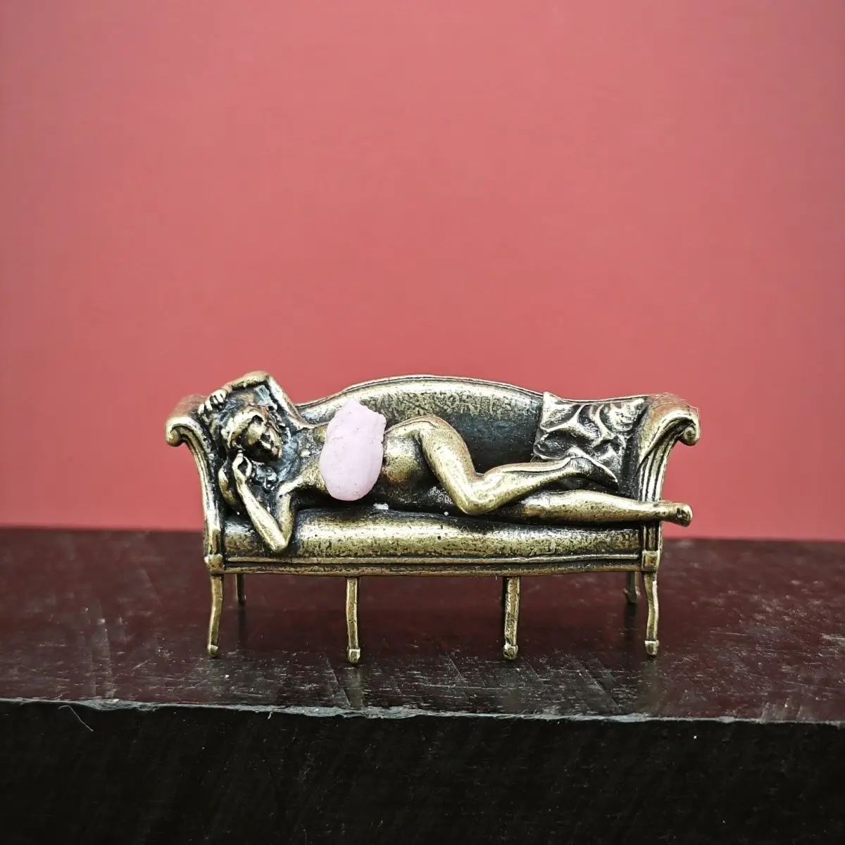 

Brass Miniature Lying on Sofa Beauty Doll Figurine Model Diorama Home Decor Ornament Craft Collectible Metal Mini Figure Statue