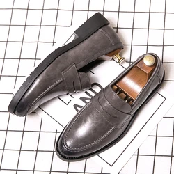 Designer Brand Men's Leather Casual Shoes Versatile for Commuting Work Loafers for Men's Business Flat Shoes Trendy Gray