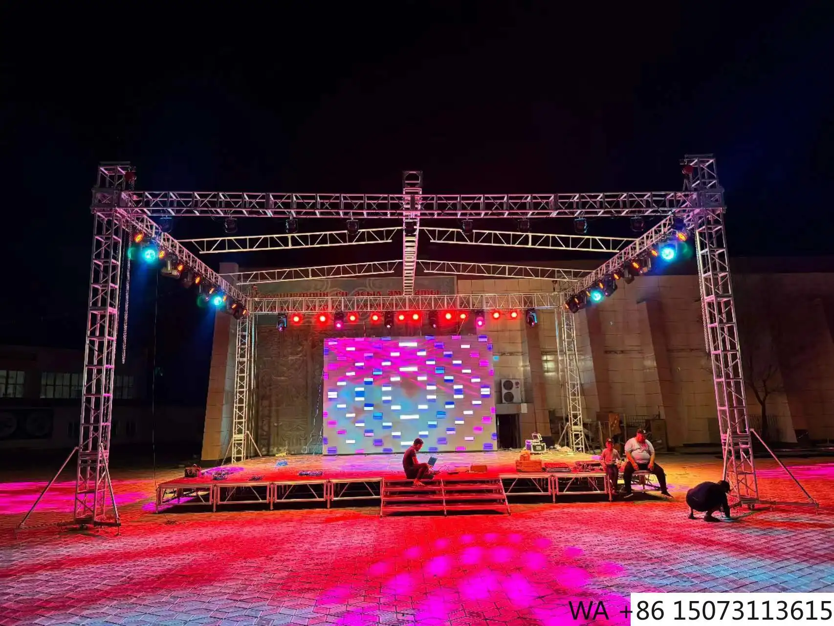 جدار فيديو LED للإيجار في الحدث في الهواء الطلق - وحدة مقاومة للماء P3.91 500 × 1000 مم #4