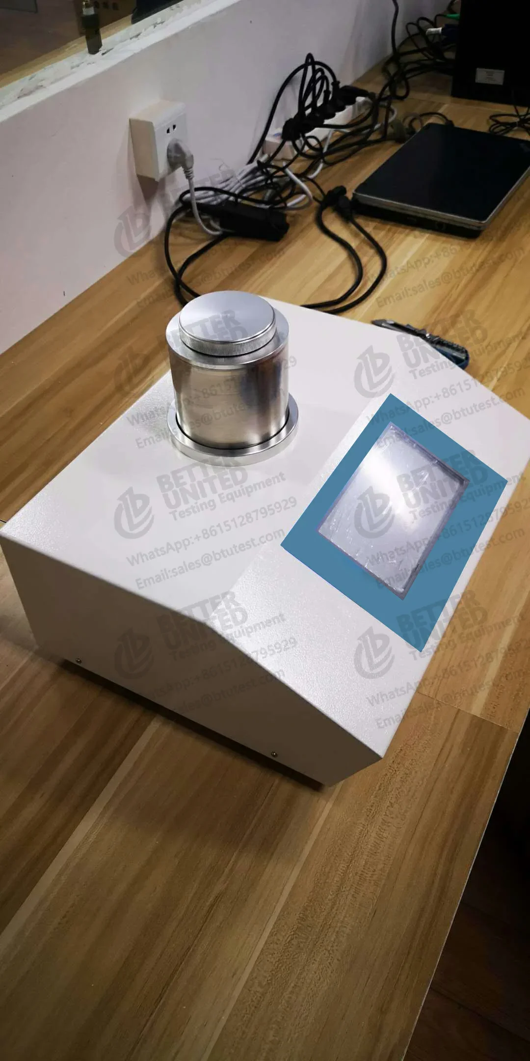 Calorimetro automatico per scansione differenziale