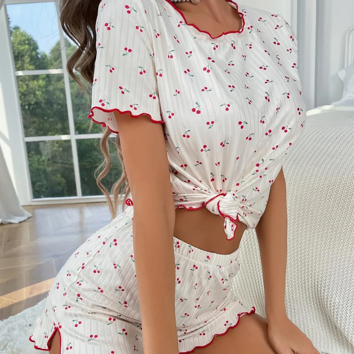 

Autumn New 2024 Milk Silk Cherry Print Short Sleeve&Shorts Comfortable 2PCS Set Home Wear Sleepwear S-3XL Plus Size Comfortable