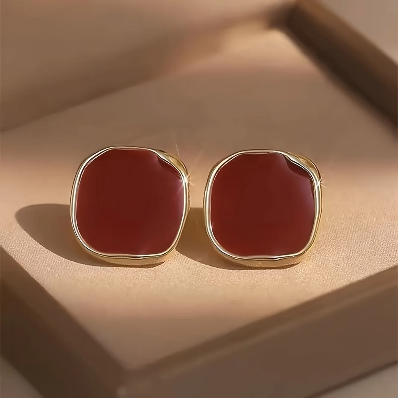

Vintage-Inspired Square Stud Earrings for Women - Versatile & Chic, Perfect for Daily Wear or Parties, Trendy Earrings