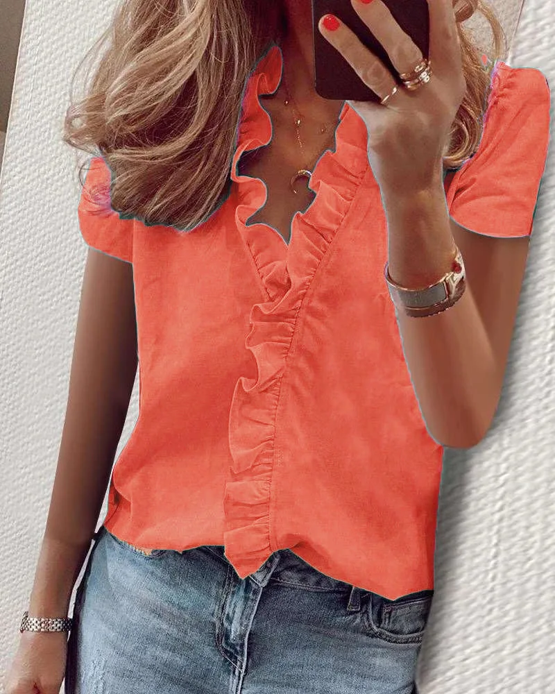 New long sleeved ruffled shirt for women\'s shirts in spring and summer