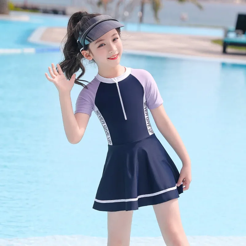 Maiô infantil de manga curta, vestido bonito de princesa feminino, One Piece, Últimas, 2023