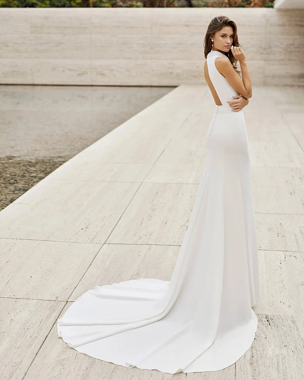 Simple Mermaid Wedding Dresses O Neck High Neck Backless Brides Bridal Dress Sleeveless Crepe Civil Wedding Dress Customized