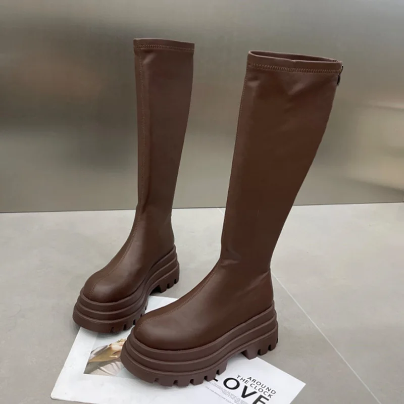 Women Knee High Boo…