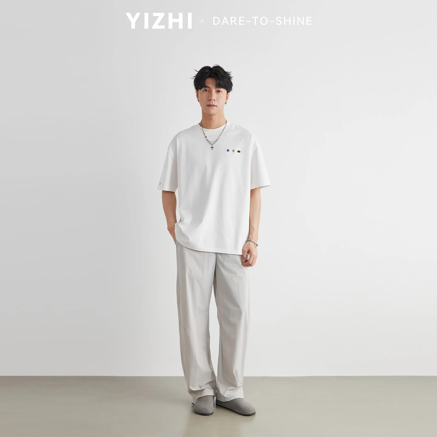 Fashion Men's Heavyweight 230g Embroidered T-Shirt 2026 Summer New Crew Neck Loose Casual Versatile Short Sleeve Top