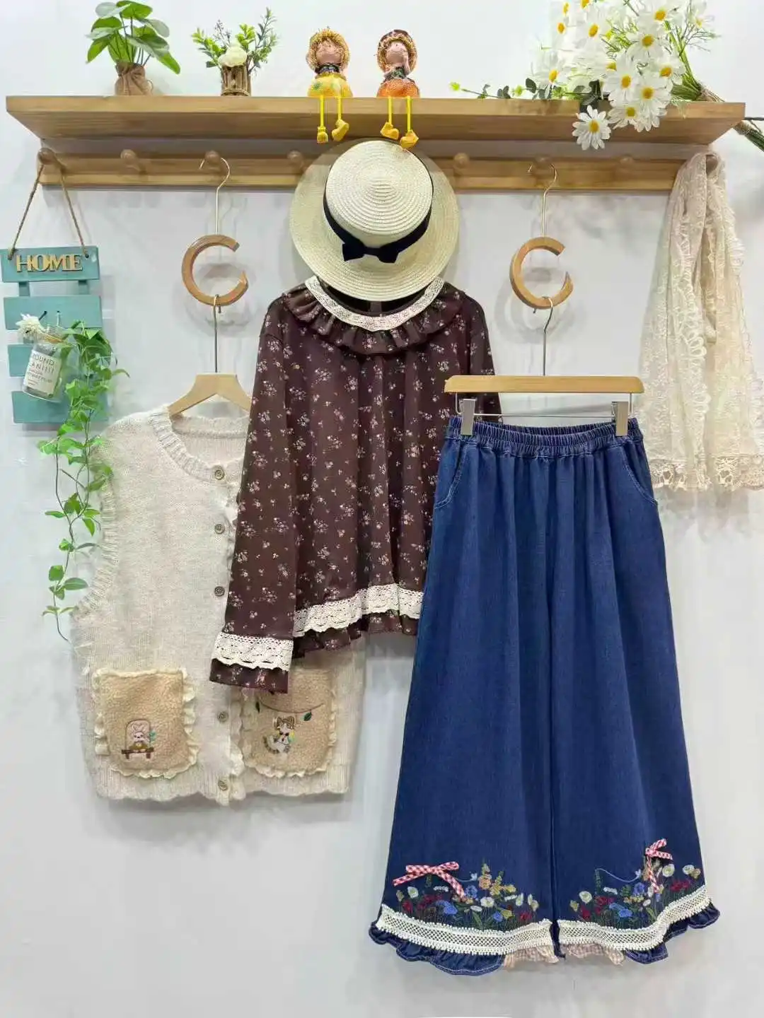 New 2026 Spring Cotton Denim Trousers, Women Elastic Waist Embroidery Ruffles, Mori Girl French Sweet Wide Leg Jeans B5D826CC