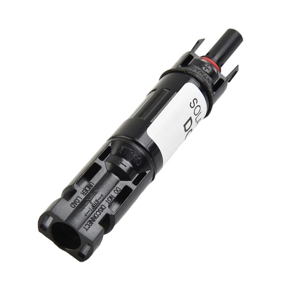 Inline PV Fuse Holder 25A 1000VDC Rated Current with Waterproof Design and Flame Class UL94 V0 for Solar Systems