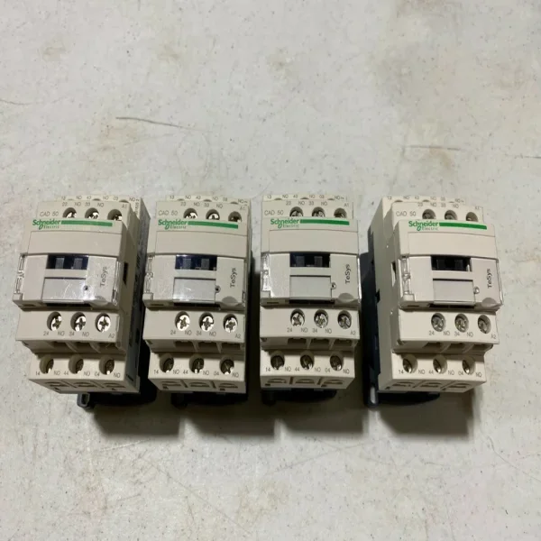 

2026 1x Cad50 Control Relay Contactor 10a 690v 50/60hz, Nos Uned Brand New Original Spot Plc