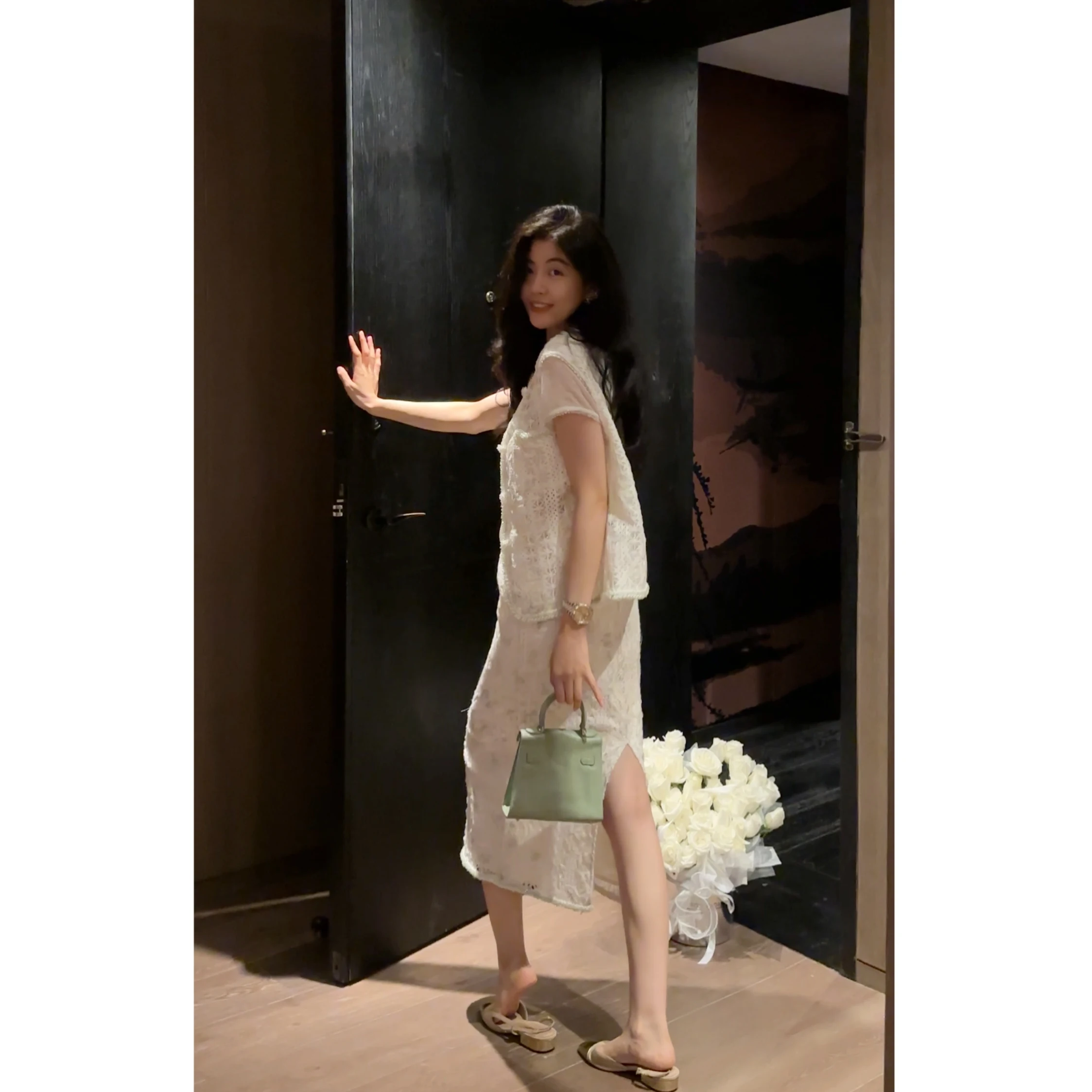 

Nico Summer New Faion Ele Hollow out Beaded Tank Top And Skirt Set Women's Svel Midi Skirt Ensemble Sli