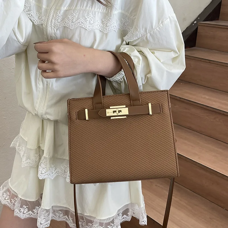 

Solar 2025 Urban Nomad Tote Women Vintage Breeze Woven Organic Linen Workleisure Crossbody EcoVibe Anti-Scratch Essentials