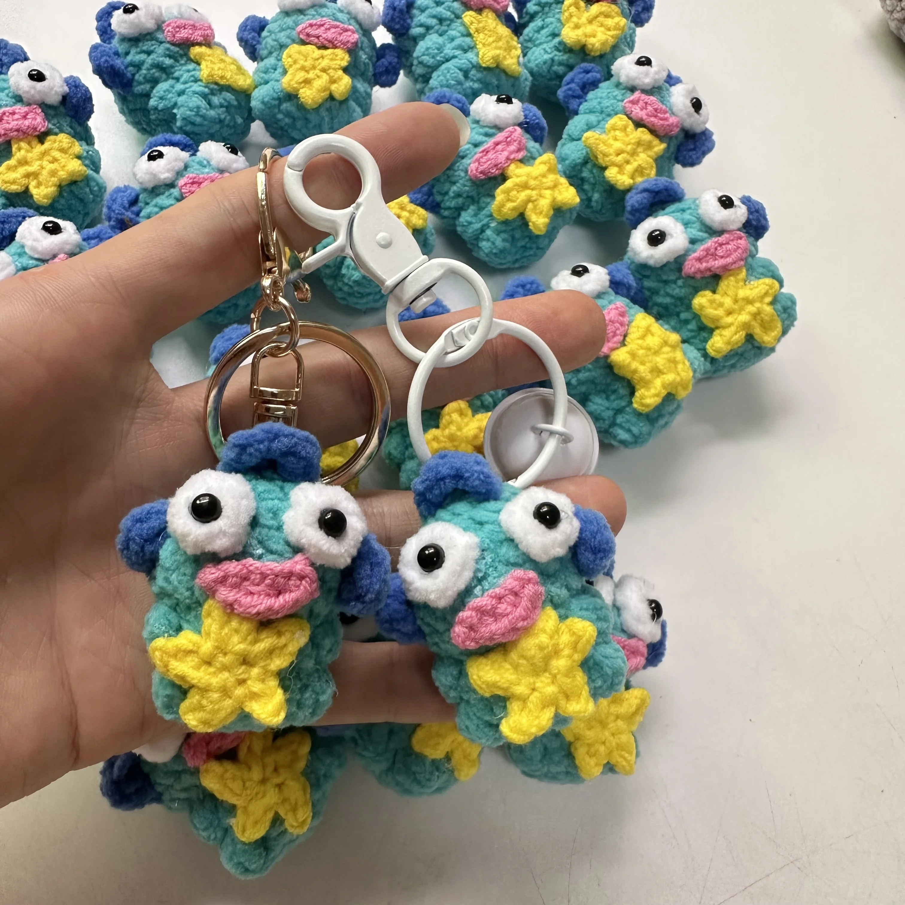 Handmade 3.5cm Cute Knitting Mini Crochet Urgly Fish Ornaments Sloth Shape Crochet Yarn Pendants DIY Doll Keyrings Wholesale