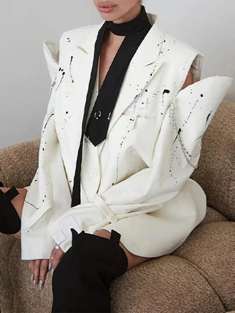 TWOTWINSTYLE Ink Splashing Print Fashion Blazer for Women Notched Collar Long Sleeve Hollow Out Design Loose Coat Female Autumn