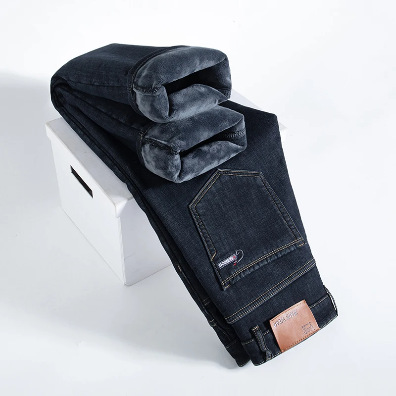 Męskie jeansy zimowe z grubego polaru, ciepłe, slim, skinny, stretch, proste, klasyczna wersja denimu, pluszowe spodnie, markowa odzież męska, 2025.