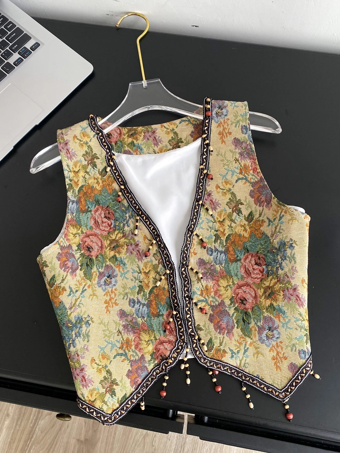 

Retro Faion Embroidered Svel Tassel Vest Irregular Open Cardigan Women's Outerwear Autumn Layering Top V-ne Single ...