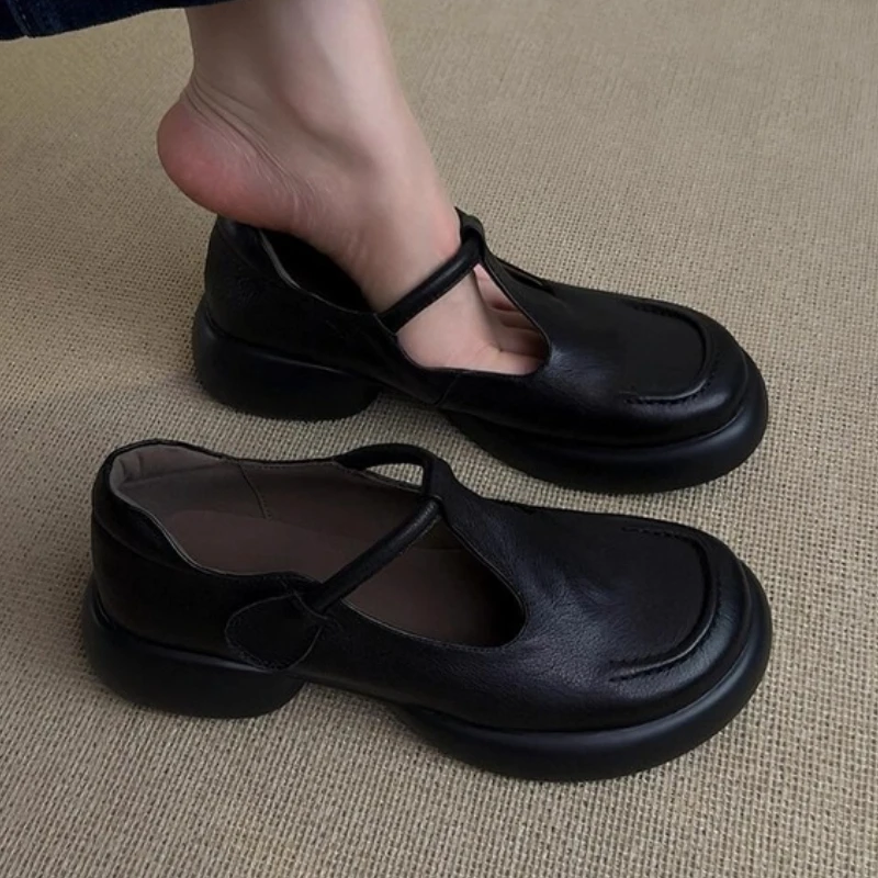 

2025 New Women Flats Shoes Fashion Casual Loafers Brand Autumn Elegant Dress Party Shoes Trend Woman Sneakers Mujer Zapatillas