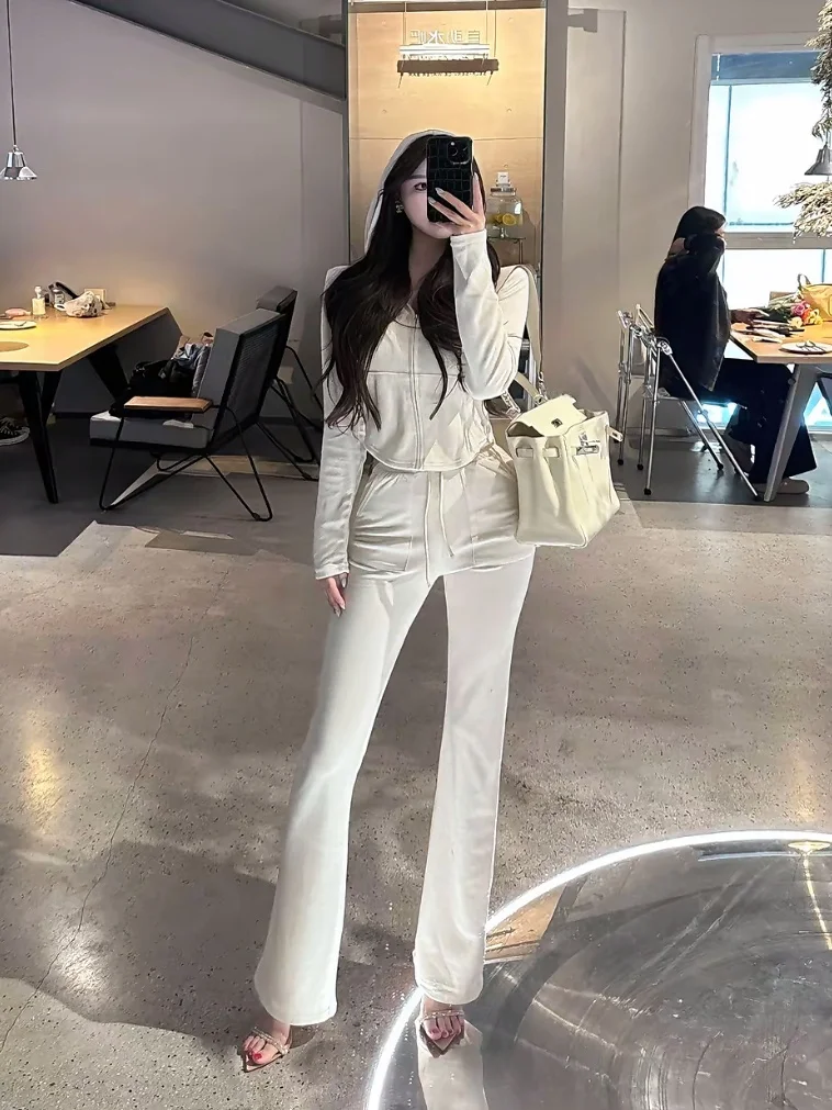 

Spring 2025 Women's Slim Fit Hoodie Jaet Casual Set Micro Flared Pants Two Piece Set Waist Cinching Long Sve Zipper Closure
