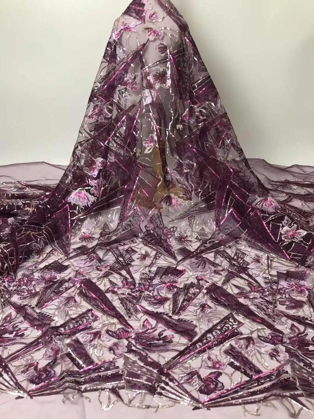 

2025 African French Nigerian High End Tulle Lace Fabric With Beads Sequins Embroiderg Mesh for Wedding Party Bride Sewing Dress