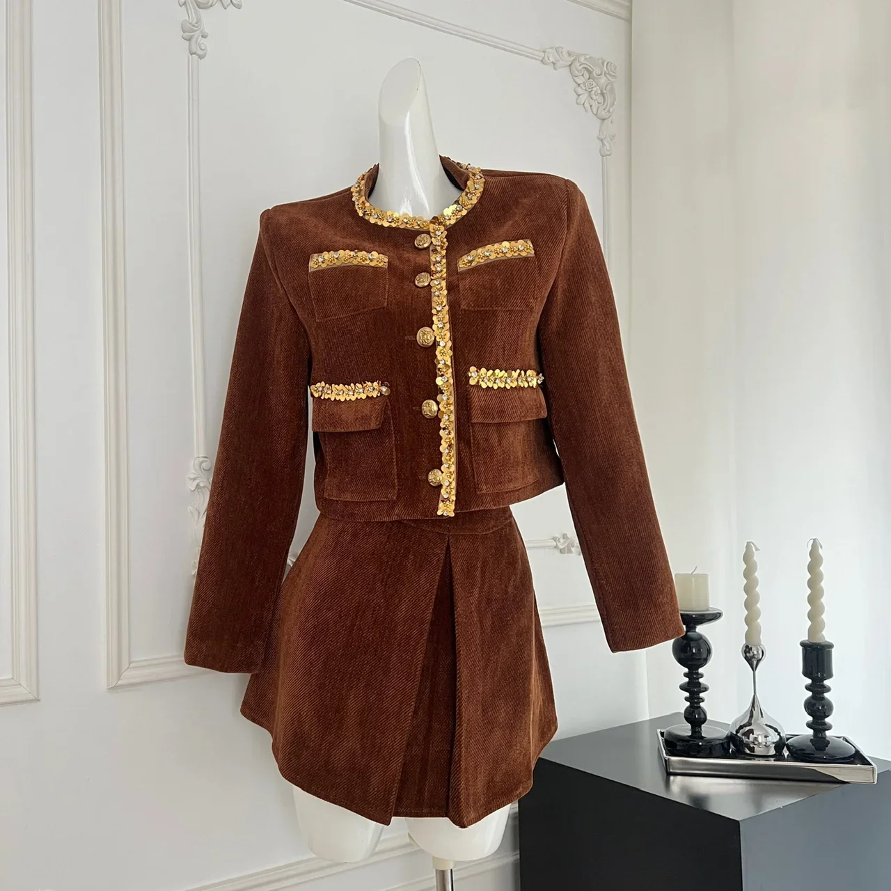 Summer Home Corduroy Heavy Sequin Rhinestone Maillard Brown Classic Style Jacket Short Skirt Set for Women Spring Autumn Season