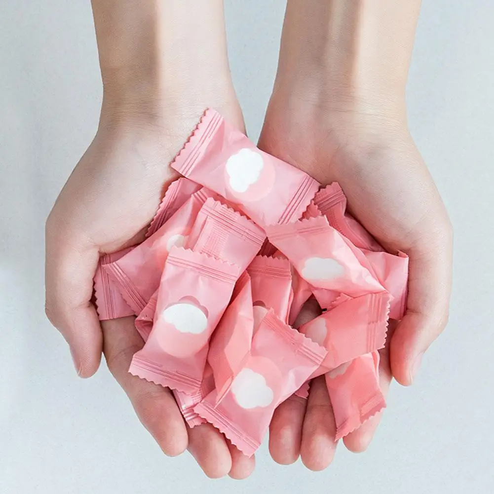 50Pcs Compressed Towel Tablets,Individually Wrapped Mini Portable Towels ,Disposable Face Washcloths for Travel,Gym,Home,Outdoor