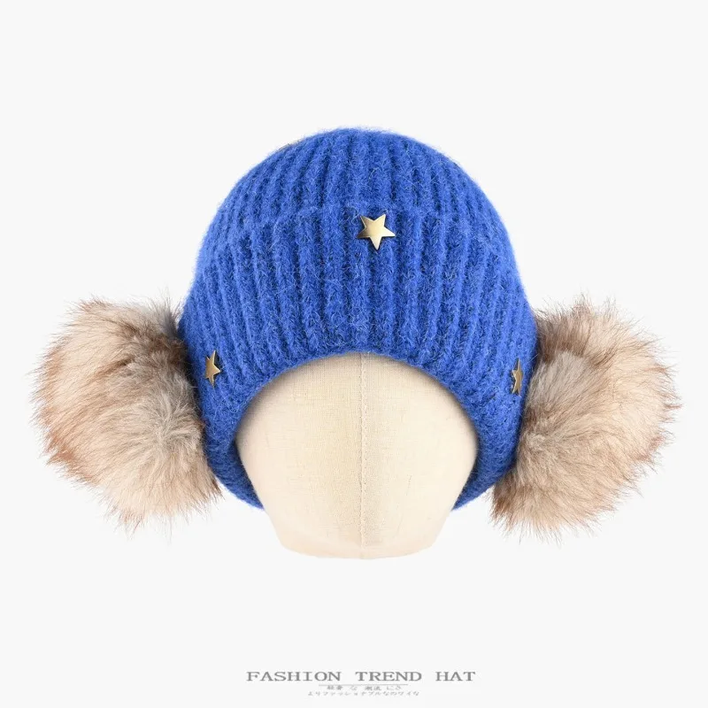 Neue Nischen-Mütze mit Metallstern-Dekoration für Männer und Frauen im Winter, dick und warm, mit Ohrenschutz und Pompon. – Detail 4