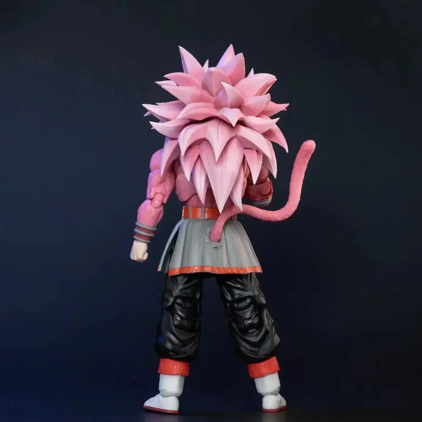 متوفر في المخزون Beast Deities kong studio Anhur 027 028 029 Shf PINK ssj5 Goku 3.0 شخصيات الأكشن أنيمي فيجورا بولي كلوريد الفينيل هدية SH Figuarts