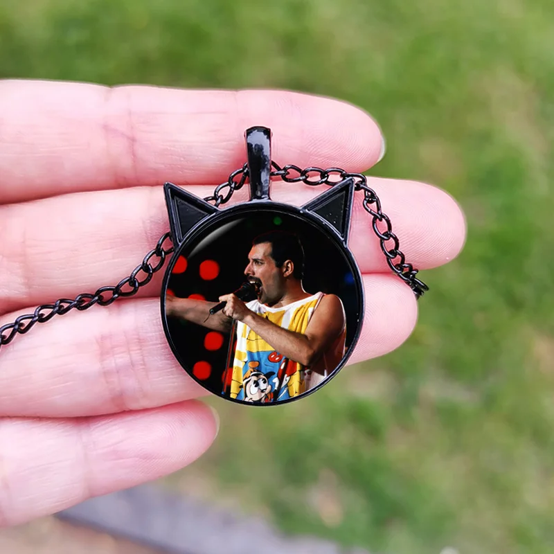 Freddie Mercury Necklace Cat Ears Pendant Band Queen Rock Singer Art Poster Glass Dome Chain Choker Jewelry Christmas Gift