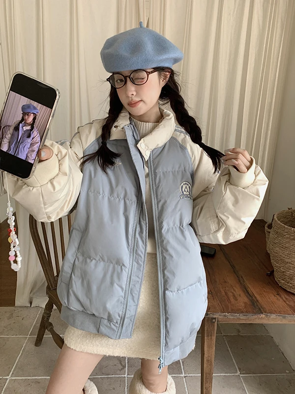 

Зимняя коллекция 2025: Модная женская куртка в стиле ретро, американский хлопок, воротник-стойка, теплая, для пар, повседневная верхняя одежда в университетском стиле
