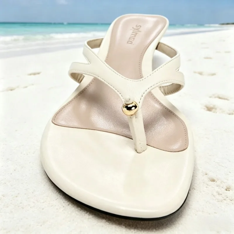 Unique Metal String Bead Decorate Kitten-Heel Slippers Women Fashion Round-Toe Cross-tied Slide Sandals Sexy Clip Toe Flip-Flops