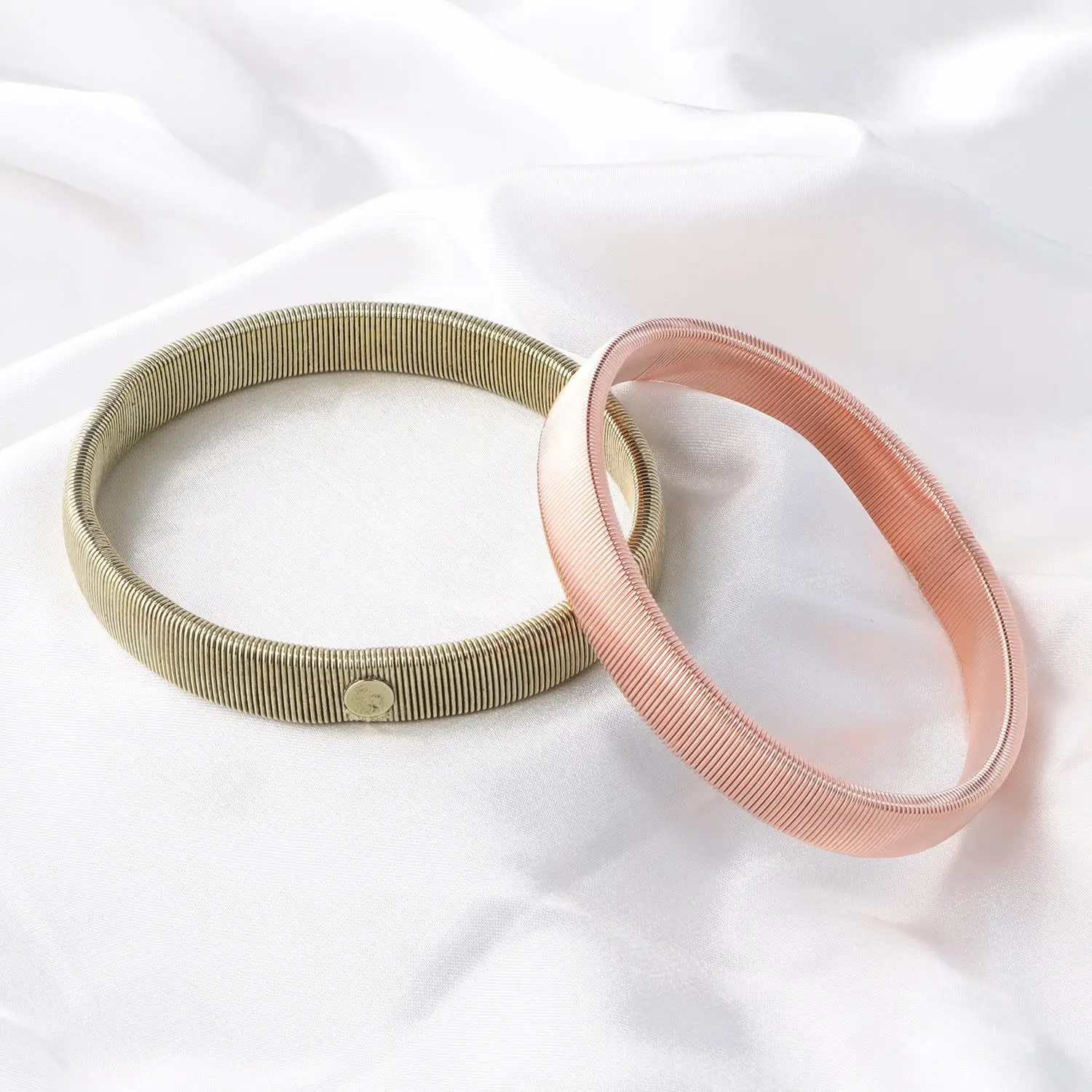 Supporti per maniche per camicia elastica antiscivolo Bracciali in metallo Giarrettiere elastiche per donna uomo