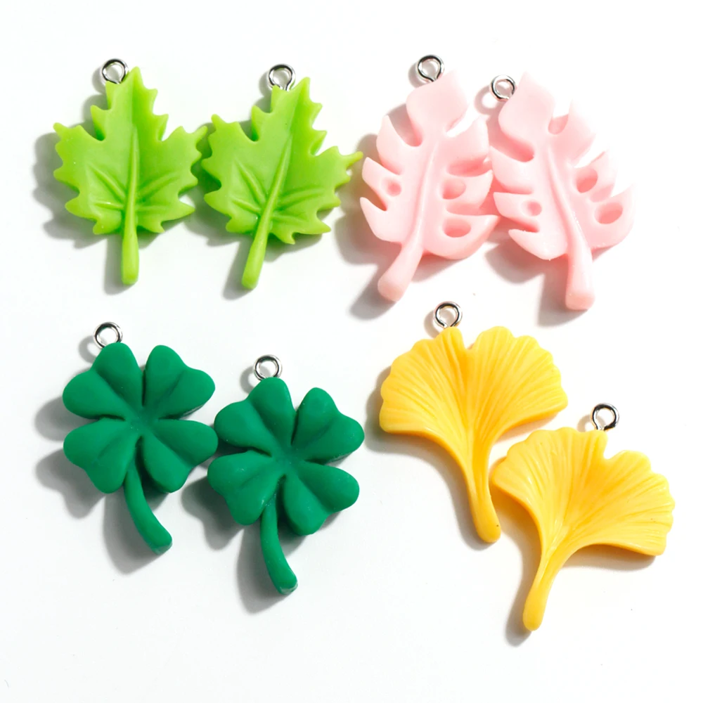 10pcs Resin Leaf Charms Four-leaf Clover Maple Gimkgo Leaves Pendants for Earring Necklace Bracelet DIY Jewelry Making Supplies