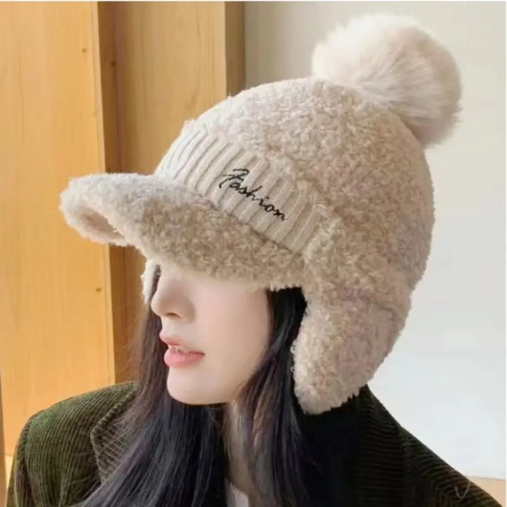 Ladies Winter Lambswool Peaked Cap with Earflaps Warm Baseball Cap for Women Skiing Cycling Outdoor Ear Protection Hat