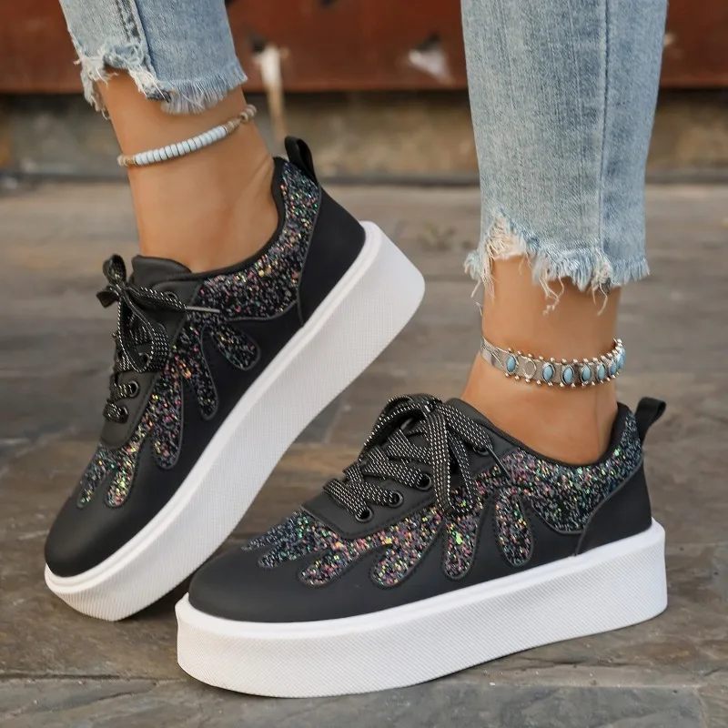 Women Sneakers Luxury Glitter Fashion Non-slip Casual Shoes High Quality Fashion Skateborad Vulcanize Mirrored Trendy Board