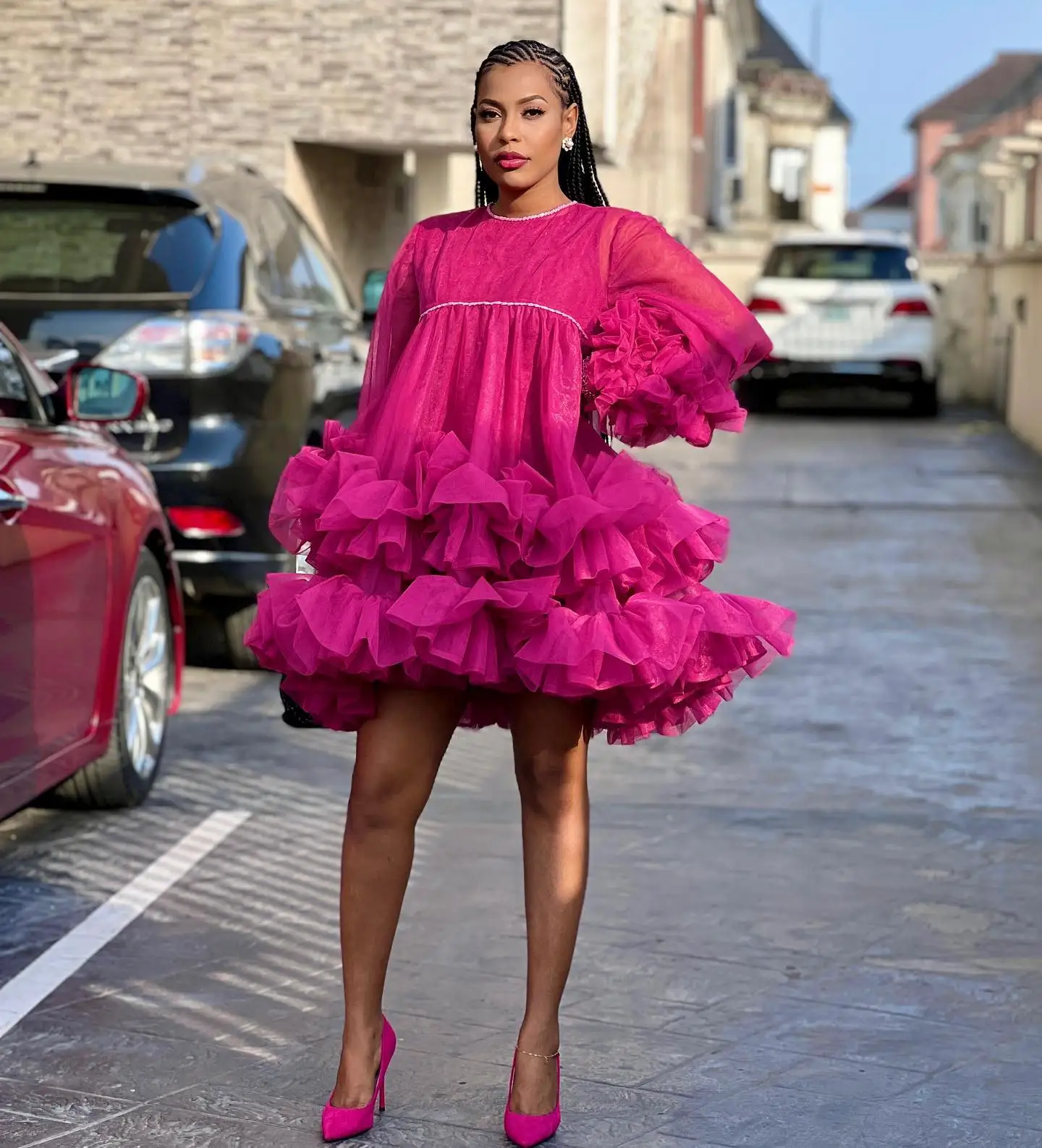 

Fashion Fuchsia A-line Tulle Short Women Maxi Dresses To Party See Thru Puff Sleeves Ruffles Tutu Female Dress With Beads