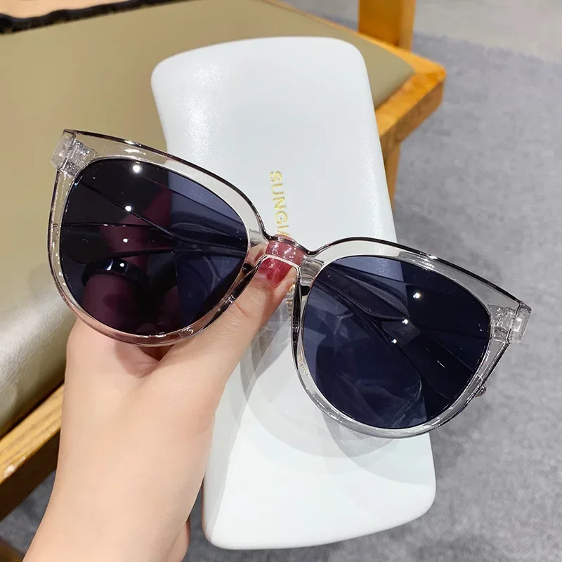 Korean Version of Jelly Tea Sunglasses Ladies Temperament Street Style Sunglasses Classic Design Small Face Sunglasses Uv400