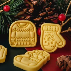 Christmas Cookie Mold Cartoon Fireplace/Gingerbread Man/Xmas Tree Fondant Cake Decorating Tools Biscuit Cutting Mold Baking Tool