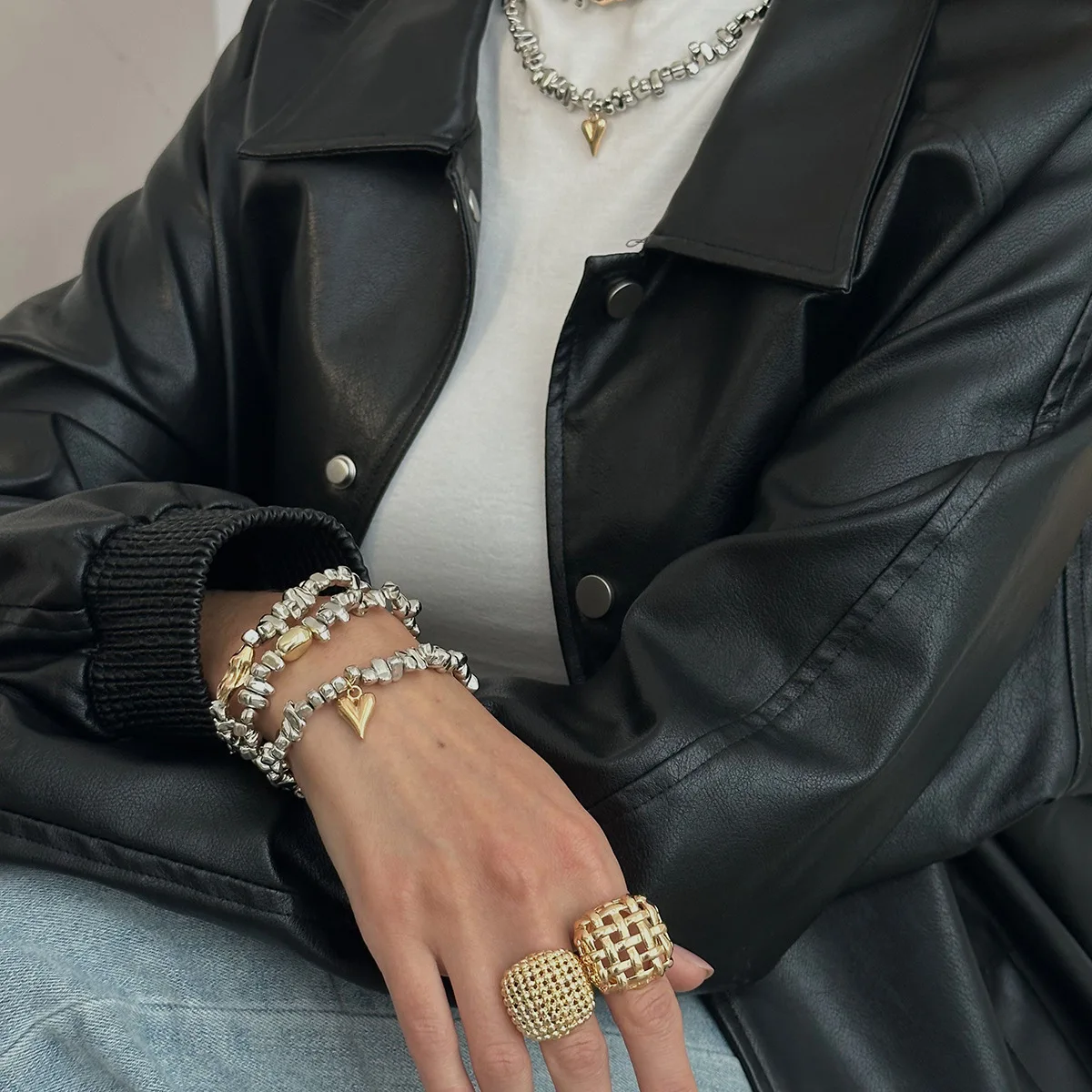Ring Collection Silver Tone Geometric Hollow Mesh Weave Texture with Sturdy Adjustable Clasp for Women Daily Party Vintage Chic