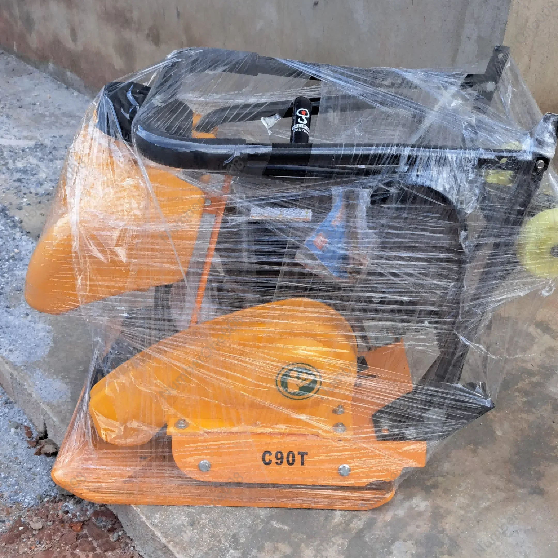 Kompaktor pelat getar genggam - Plate Compactor Vibrator ulasan dan harga